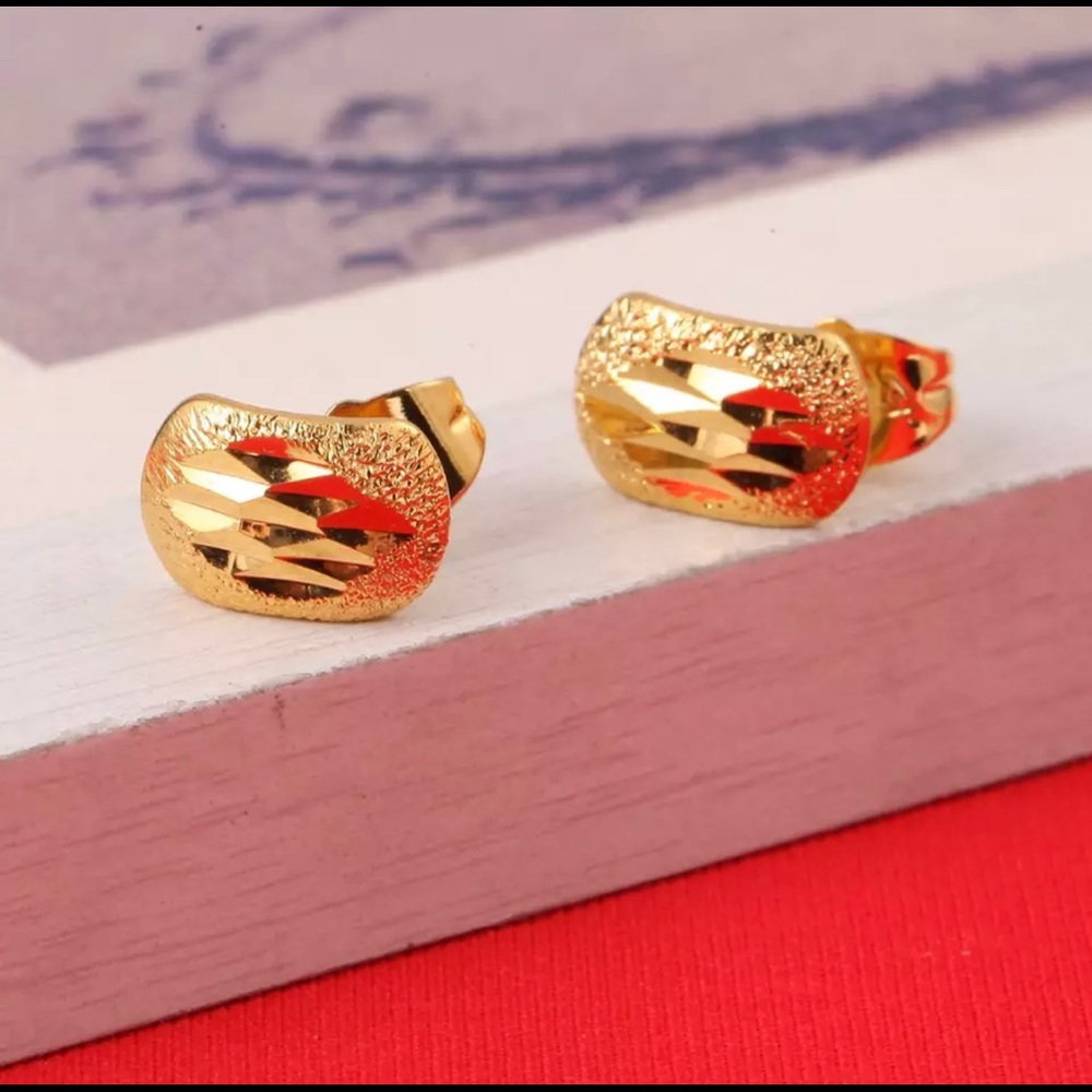 24K Gold Plated Stud Earrings Half Hoop Style